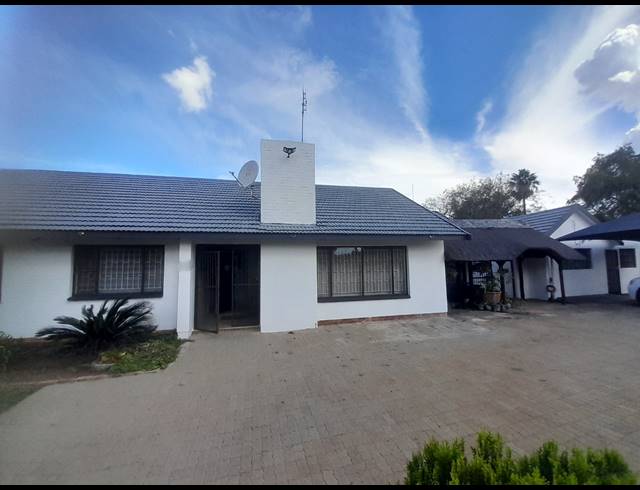 4 BEDROOM FREESTANDING SOLD IN MEIRINGSPARK